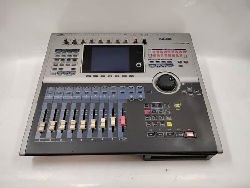 Yamaha AW2816 Professional Audio Workstation 16-Track Digital Recorder [Tested/Read Description] RV-0400 image 1