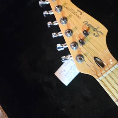 Vintage  squire  stratocaster Made in Korea image 7