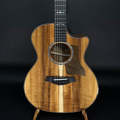 Taylor Custom Select 724ce image 2