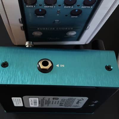 (NEW) Fender Bubbler Chorus & Vibrato - Teal image 9