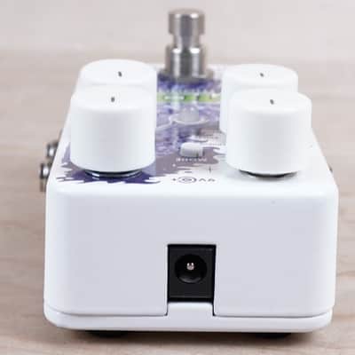 Electro-Harmonix Mod 11 Modulator Chorus Flanger Phaser | Reverb