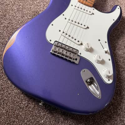 Fender Vintera Road Worn Mischief Maker Stratocaster 2021 - Metallic Purple image 2