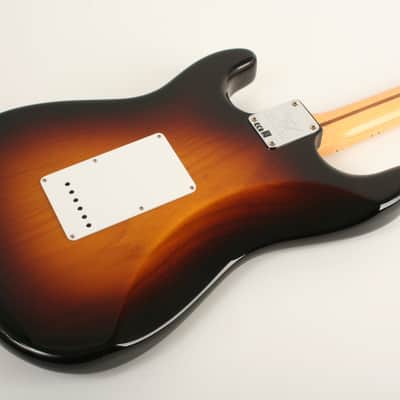 Fender Custom Shop Limited Edition 70th Anniversary 1954 Stratocaster NOS 1-Piece Quartersawn Maple Neck Fingerboard Wide-Fade 2-Color Sunburst XN5508 image 8