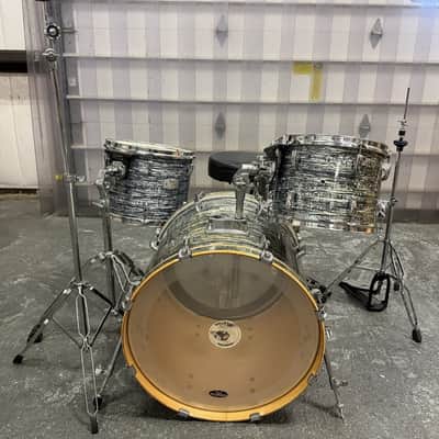Pearl Export EXR Series 4-Piece Drum Kit, Strata Black image 2