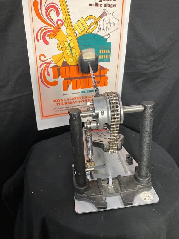 DW 9000 Series Single Bass Drum Pedal image 1