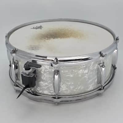 Used Vintage Gretsch Snare Drum White Marine Pearl - Fair image 4