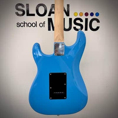 Squier Sonic Stratocaster - California Blue image 6