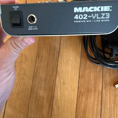 Mackie 402-VLZ3 4-Channel Mic / Line Mixer 2008 - 2014 - Dark Gray image 4