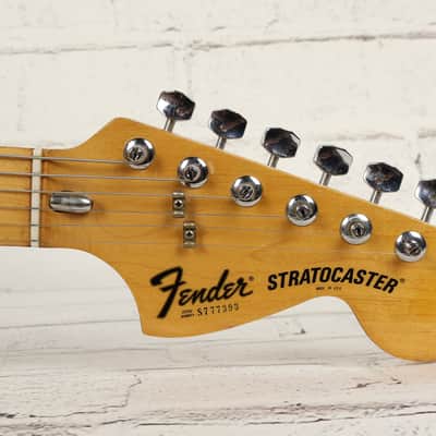 1977 Fender Stratocaster Sunburst Electric Guitar w/ Original Case image 14