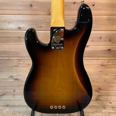 Fender 75th Anniversary American Professional PJ Bass - 2-Color Sunburst image 4