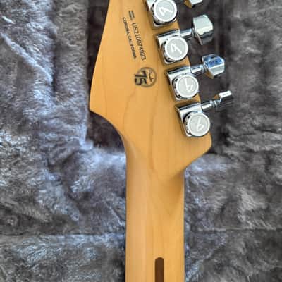 Fender American Professional II Stratocaster with Rosewood Fretboard 2020 - Present - Miami Blue image 4