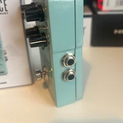 TC Electronic Quintessence Harmonizer 2017 - Present - Turquoise image 2