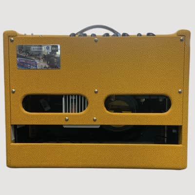 Fender Blues Deluxe Reissue 2-Channel 40-Watt 1x12" Guitar Combo 2005 - Present - Tweed image 4