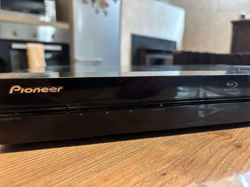 Pioneer BDP-120 2009 - Ner0 image 1