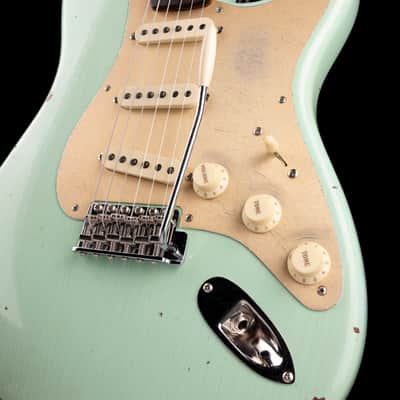 Fender Custom Shop Roasted 1960 Stratocaster Relic Birdseye Maple Aged Surf Green image 5
