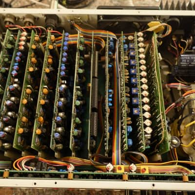 * Octave Plateau Voyetra 8 Polyphonic Synth * Serviced * image 7