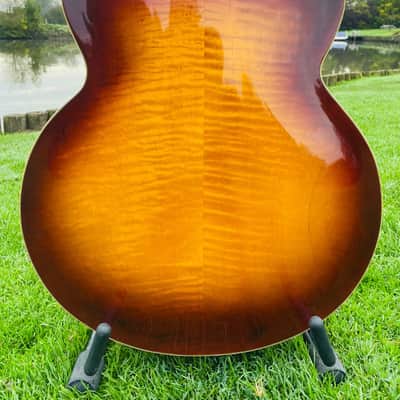 1937 Gibson Super 400 image 4