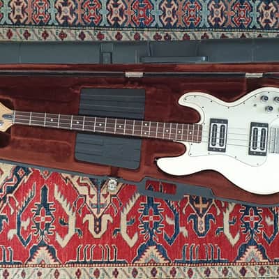 Super Rare Peavey T-40 1980's White Bass Guitar image 3