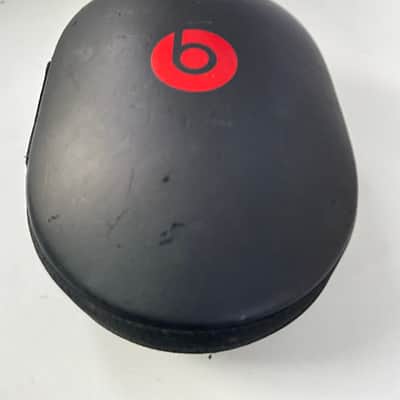 Beats by Dre Studio 2 Wireless with Noise Cancellation - Red image 6