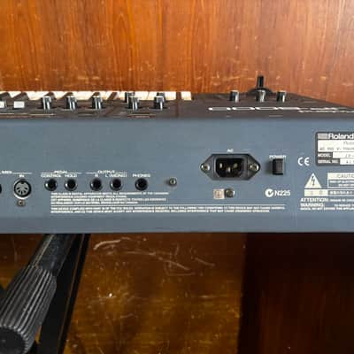 Roland JP-8000 Analog Modeling Synthesizer New internal battery and condenser image 8