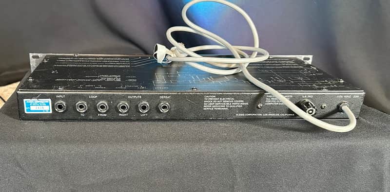 Alesis XT Digital Reverb image 1
