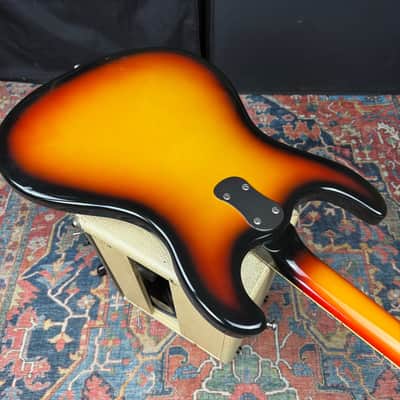*Video* Mosrite Super Excellent ’65 MKI Kurukumo 3 Tone Sunburst MIJ - 1990's image 18
