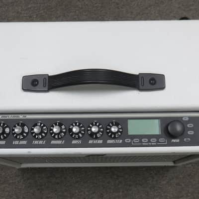 Fender Mustang III V.2 100-Watt 1x12" Modeling Guitar Combo 2015 - Snow White image 9