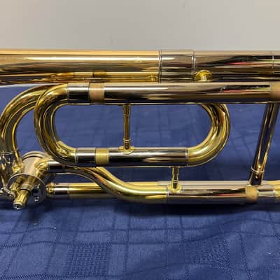 Used Yamaha YSL-682G Large Bore Tenor Trombone w/ F Attachment with Case and Mouthpiece Just Serviced image 11