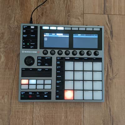 Native Instruments Maschine+ Standalone Production and Performance Instrument image 4