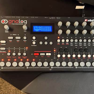 Elektron Analog Four 2010s - Black w/ Screen Upgrade image 4
