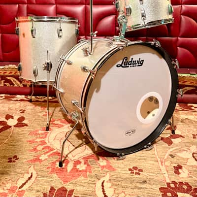 Ludwig Super Classic 1967 - Silver Sparkle image 1