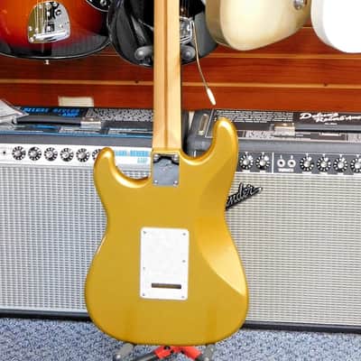 2006 Fender FSR American Special HSS Stratocaster Electric Guitar w/ Case! VERY NICE!!! image 5