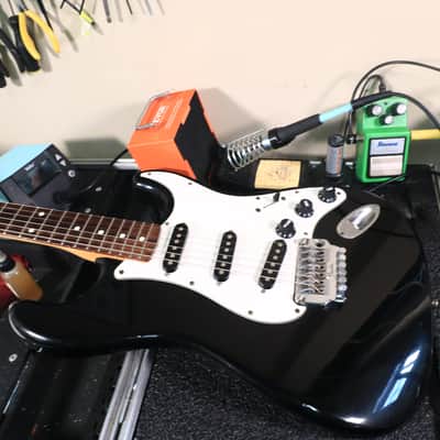1987 Squier by Fender Stratocaster E-Series MIJ Fujigen Japan System 1 image 18