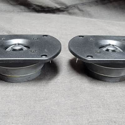 (1 of 5 Pairs) Definitive Technology BP7006 Tweeter (1553A100) image 5