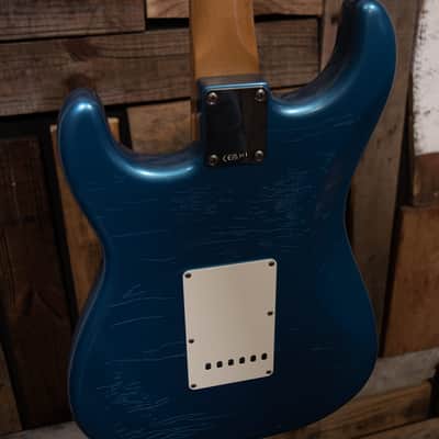 Fender Limited Edition Road Worn '60s Stratocaster - Lake Placid Blue image 9