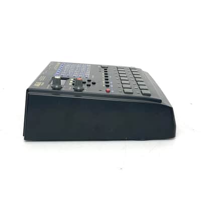 Akai Remix 88 Phrase Sampler Rare Lo-Fi Machine S20 w/Original power supply Worldwide Shipment image 7