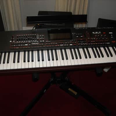 Korg Pa4X Oriental 76-Key Professional Arranger Keyboard (+ Stand) image 2