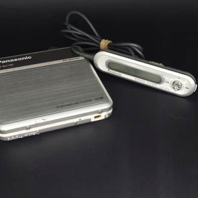 Panasonic SJ-MJ100 Portable MD Player MiniDisc mdlp silver VGC WITH REMOTE image 1