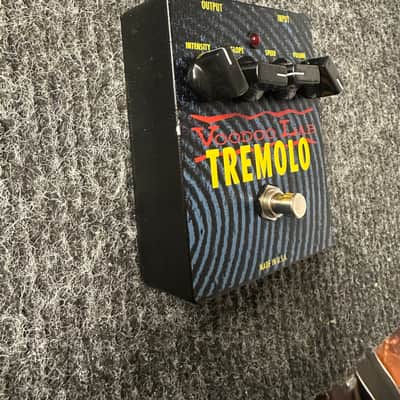 Voodoo Lab Tremolo 2010s - Black image 2