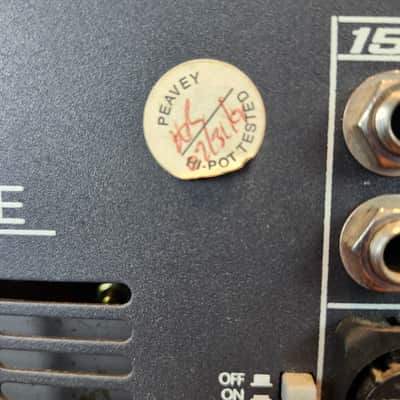 Peavey XR-886 16 Channel Powered Console Mixer | Reverb