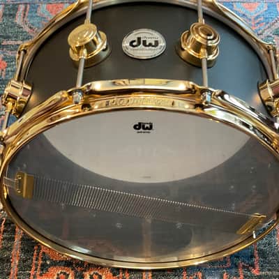 Dw Collectors 6.5 x 14 Aluminum 3mm Snare Drum - Black Powder Coated w/Gold Hw image 3