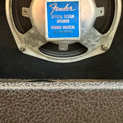 Fender Vibro Champ 6-Watt 1x8" Guitar Combo 1964 - 1967 - Black Panel image 6
