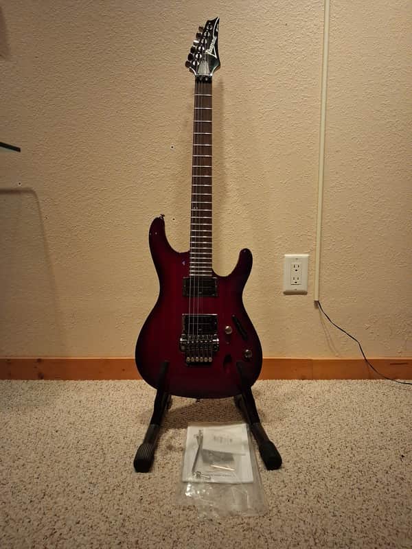Ibanez S420-BBS Standard 2010 - 2013 - Blackberry Sunburst image 1
