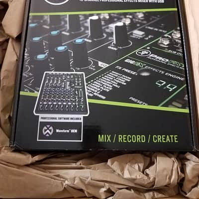 Mackie ProFX10v3 10-Channel Effects Mixer 2020 - Present - Dark Gray image 3