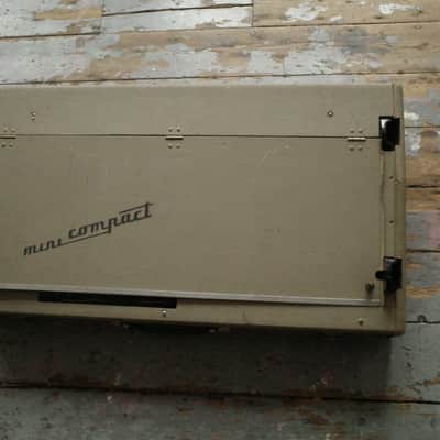 Farfisa Mini Compact 37-Key Organ 1964 - 1968 - Gray with White-Black Keys image 5