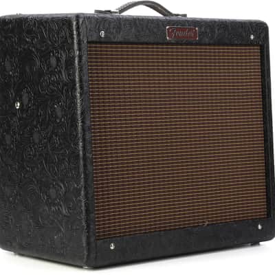 Fender Blues Junior IV 30th Anniversary 15-watt 1 x 12-inch Combo Amplifier - Black Western image 1