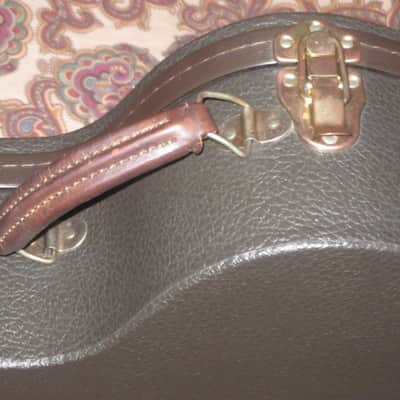 lightly handled (late 90s-early 00s) Taylor Grand Concert Deluxe Brown Hardshell Case (5200-54 but reg black lining) textured dark brown vinyl over 3-ply wooden structure, Foam padding covered w/ reg black plush  lining, brass plated HW, leather handle image 14