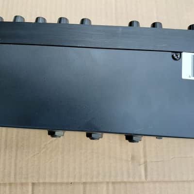 Alesis 3630 Dual-Channel Compressor / Limiter with Gate - Classic Hardware VCA (With Correct AC PSU) image 18