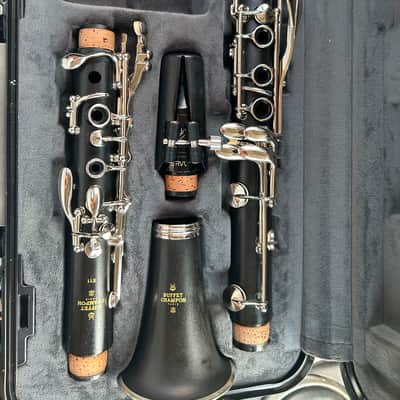 Buffet Crampon E11 Intermediate Bb Clarinet 2010s - Black image 1