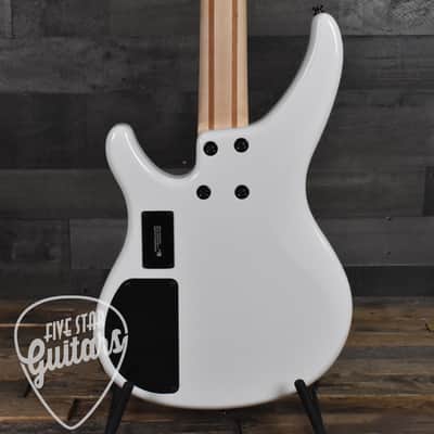 Mint Yamaha TRBX304 - White image 5